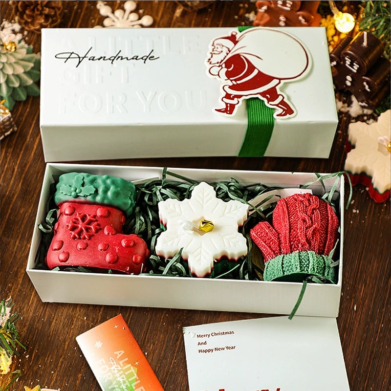 🎅Handmade Christmas Scented Candle Gift Set: A Festive Essential for Atmosphere & Gifting🕯️🎄