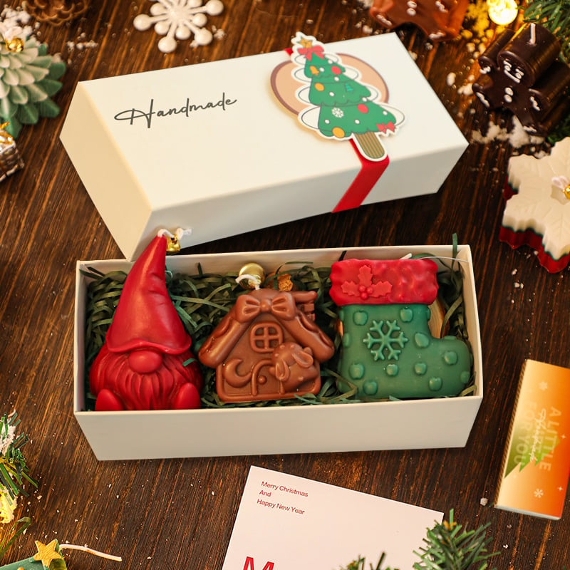 🎅Handmade Christmas Scented Candle Gift Set: A Festive Essential for Atmosphere & Gifting🕯️🎄